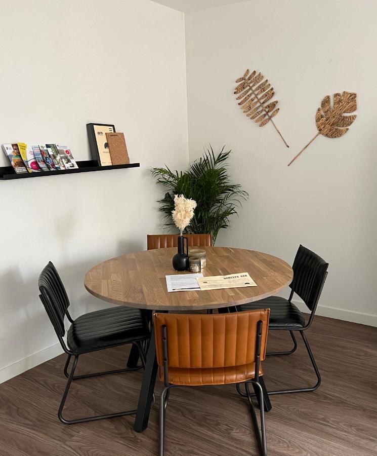 Stadslogies In Apartment *