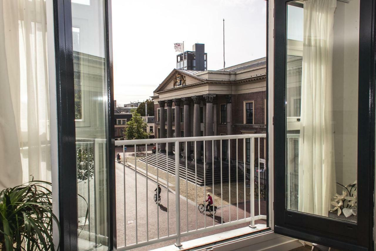 Stadslogies In Apartment *